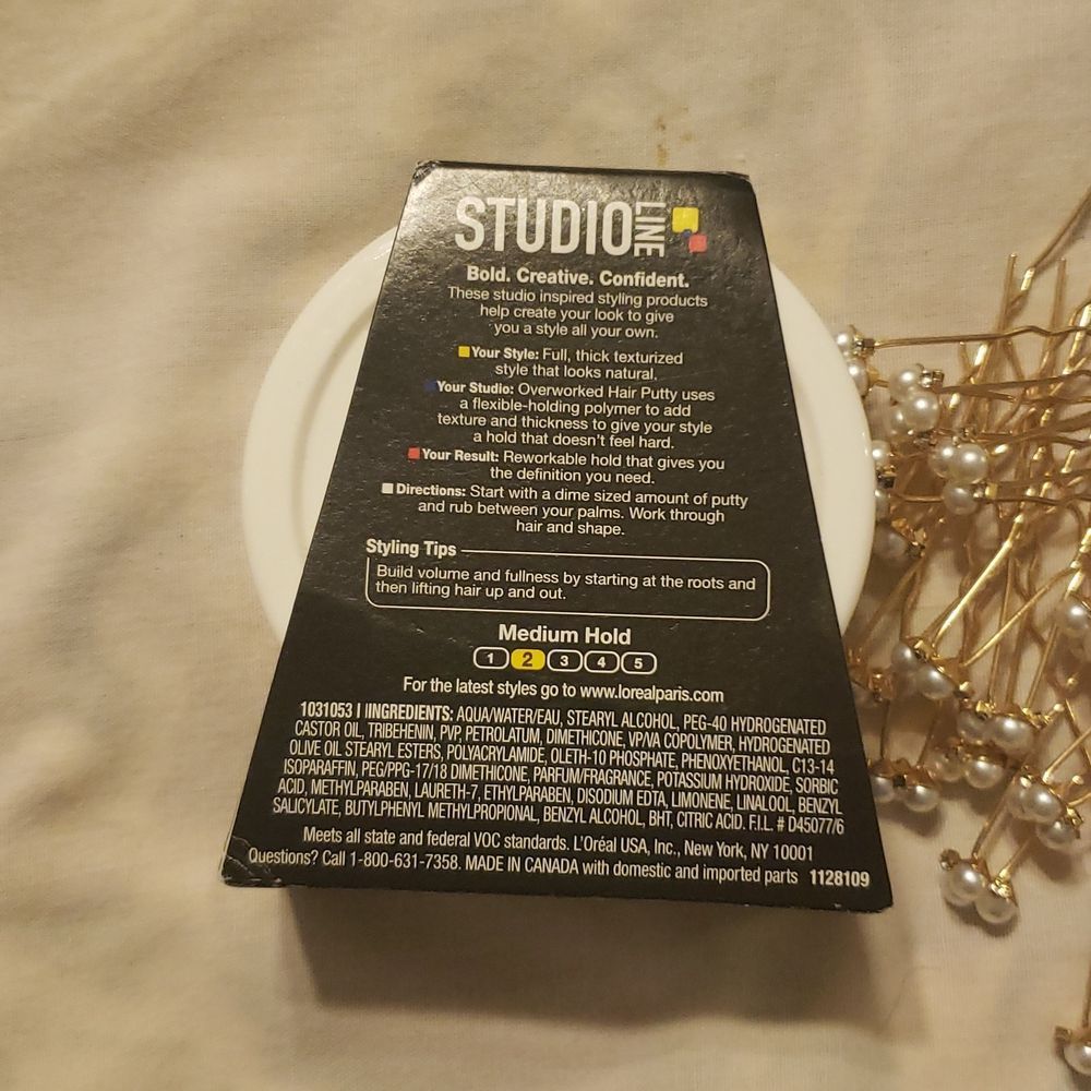 Loreal Paris hair putty & pins - Picture 3 of 5